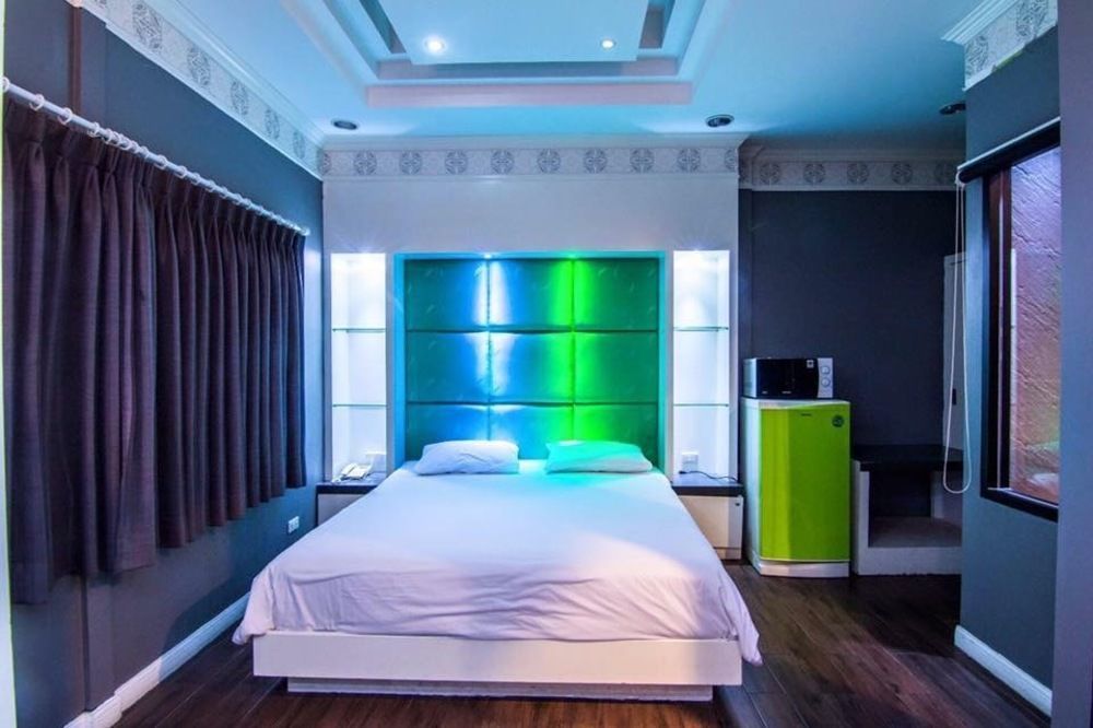 Titanic Residence-5 Minutes Walk To Walking Street Pattaya Ngoại thất bức ảnh